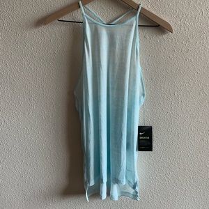 Nike women’s breathe tank top blue NWT